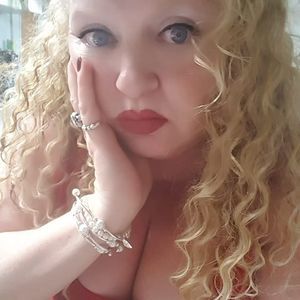 Meet your Posher, Peggy